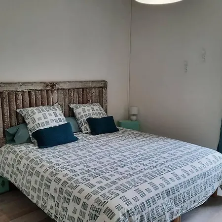 Le Liberte Apartment Aubenas
